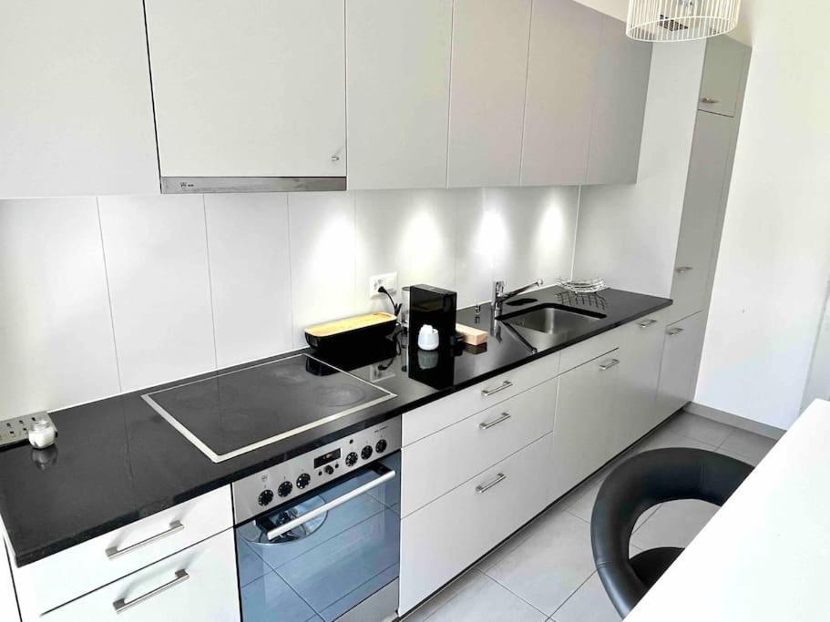 Ch Apartment Lausanne Gare Exterior foto